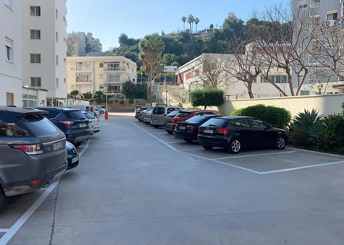 Armenka Carihuela Park *